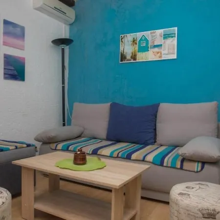 Apartment In With Sea View, Terrace, Air Conditioning, Wifi 4628-56