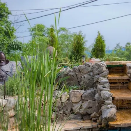 شقة In With Sea View, Terrace, Air Conditioning, Wifi 4628-56