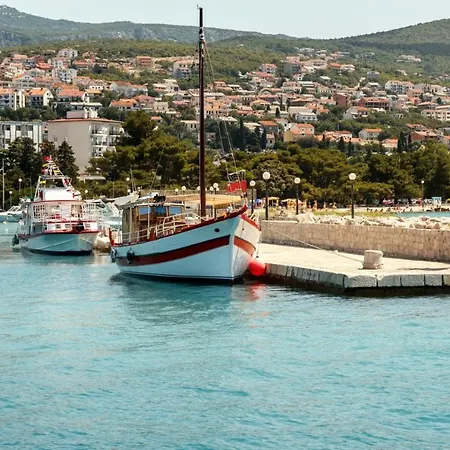 شقة In With Sea View, Terrace, Air Conditioning, Wifi 4628-56